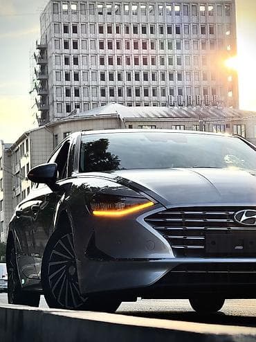 Hyundai Sonata: 2020 г., 2 л, Автомат, Гибрид, Седан — 5