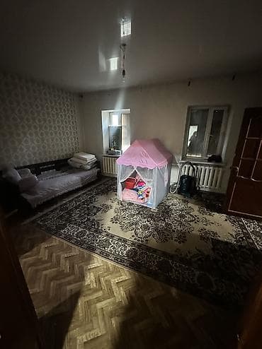 Недвижимость: 🏡 Продается просторный дом в районе Восточного автовокзала! 📍 Район — 5