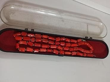 Коралловые бусы,длина67 см