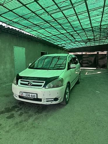 Транспорт: Toyota Ipsum: 2001 г., 2.4 л, Автомат, Бензин, Вэн/Минивэн — 5