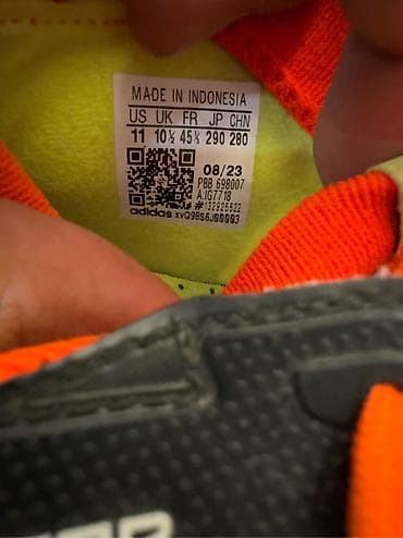 бутсы adidas: Мужские кроссовки, 45, Adidas Originals, Б/у, цвет - Черный, Платная доставка, Самовывоз — 4