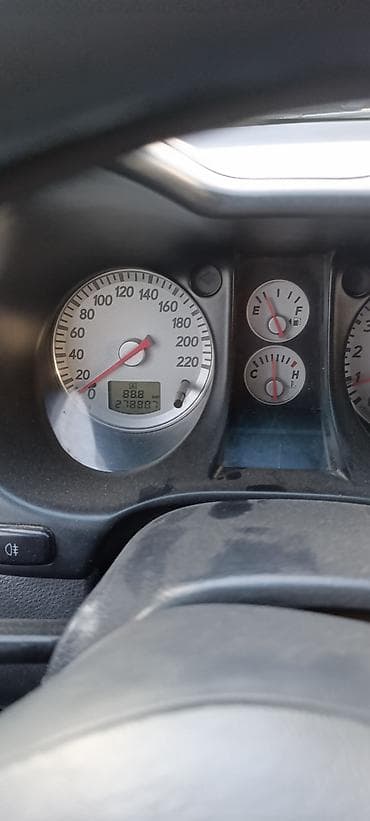 митсубиси отландер: Mitsubishi Outlander: 2003 г., 2 л, Механика, Бензин, Кроссовер — 4