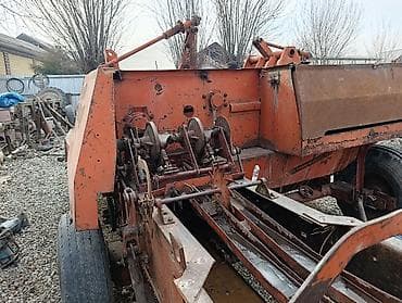 Пресс-подборщик тюковый (тракторный прицепной). - Тип: поршневой