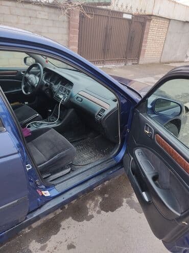 купить машину до 10000 долларов: Honda Accord: 2002 г., 2 л, Автомат, Бензин, Седан — 10