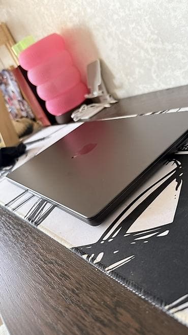 Apple MacBook Pro 14" (Space Gray) - Чип Apple M5 - 16 ГБ ОЗУ - — 6