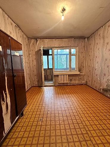 2 room flat: 2 комнаты, 49 м², 105 серия, 2 этаж, Старый ремонт — 2