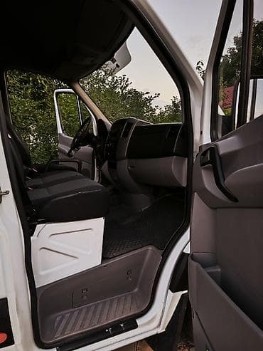 битые машины продажу: Mercedes-Benz Спринтер: 2012 г., 3 л, Автомат, Дизель, Фургон — 7