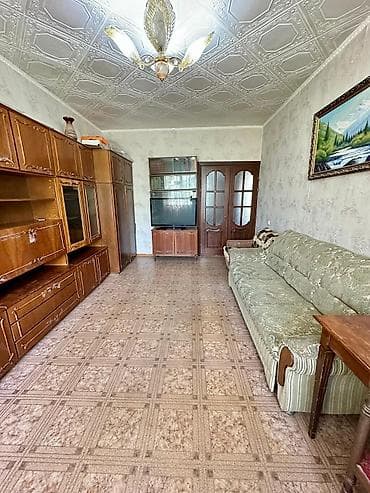 red centr: 2 комнаты, 50 м², 105 серия, 3 этаж — 3