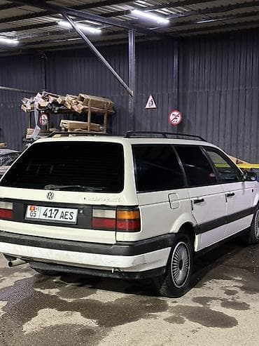 Унаа сатуу: Volkswagen Passat Variant: 1993 г., 1.8 л, Кол менен иштөөчү, Бензин, Универсал — 3