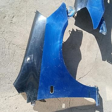 гц 8: Кузовные детали для автомобиля (синие): - Передние крылья — левое и — 2
