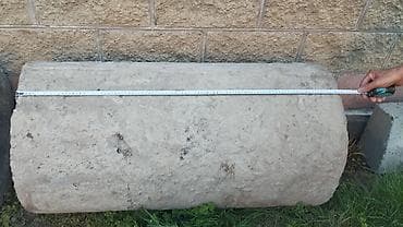 бетонный калцо: Два бетонных цилиндра (секции труб сделано в СССР очень прочный — 7