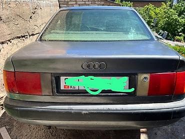 e39 е39: Audi 100: 1990 г., Седан — 4