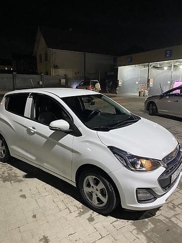 daewoo ultra: Chevrolet Spark: 2018 г., 1 л, Автомат, Бензин, Хэтчбэк — 2
