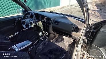 lexus gs: Volkswagen Golf: 1992 г., Механика, Газ, Хэтчбэк — 1