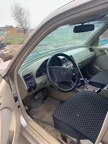 кулиса на ауди: Mercedes-Benz C-Class: 2001 г., 2.2 л, Дизель, Седан — 5