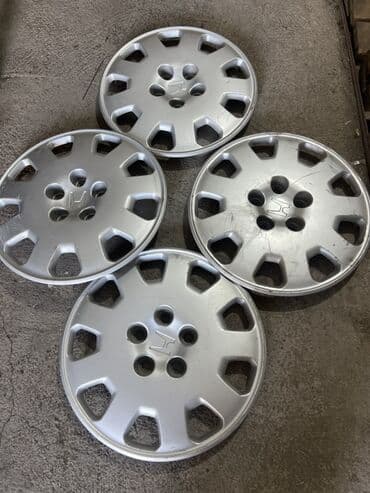 продам фуру: Колпаки R 16, Комплект — 1