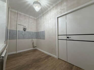 продаю пол дома район рабочий городок: 1 комната, 35 м², 105 серия, 2 этаж, Евроремонт — 5