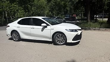 Продажа авто: Toyota Camry: 2021 г., Гибрид, Седан — 5