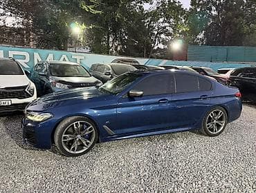 Транспорт: BMW 5 series: 2021 г., 4.4 л, Автомат, Бензин, Седан — 6