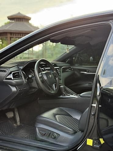 will cypha: Toyota Camry: 2018 г., 2.5 л, Автомат, Гибрид, Седан — 4