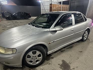Opel Vectra: 2000 г., 2 л, Автомат, Газ, Седан