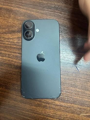 galaxy z fold: IPhone 16, Б/у, 128 ГБ, Midnight, 98 % — 1