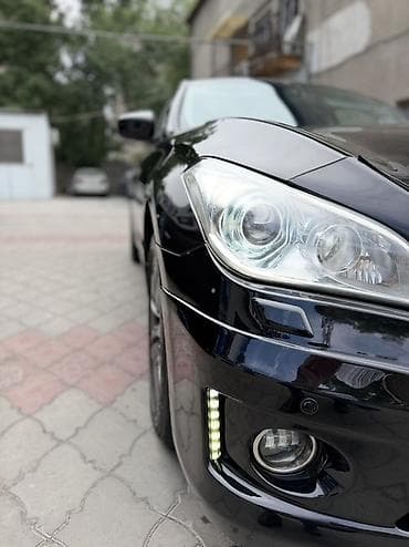 Infiniti M: 2011 г., 3.7 л, Автомат, Бензин, Седан — 2