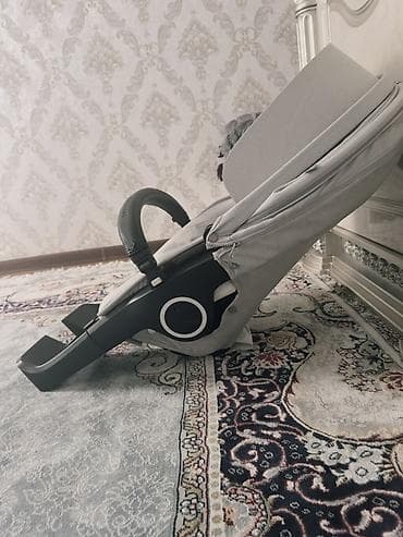 куплю коляска: Коляска, Stokke, цвет - Серебристый, Б/у, Самовывоз, Бесплатная доставка — 2