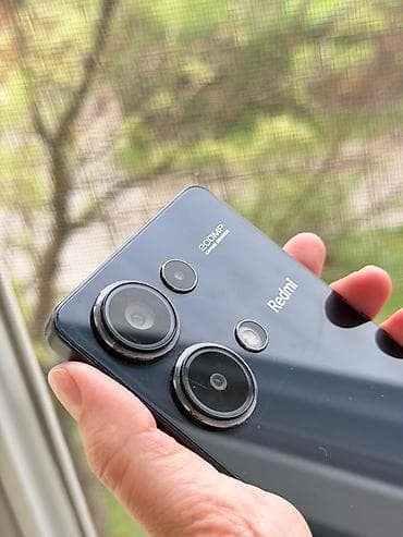 iphone се: Redmi, Redmi Note 13 Pro, Б/у, 256 ГБ, цвет - Черный, 2 SIM — 8