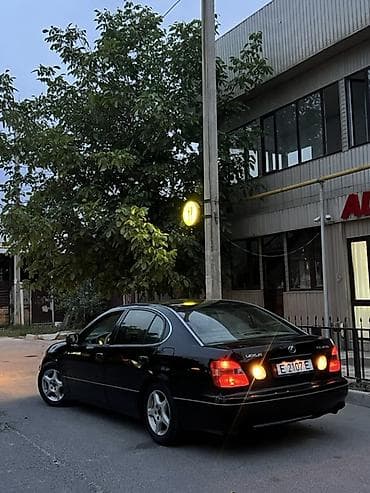 Lexus GS: 2000 г., 4 л, Автомат, Бензин, Седан