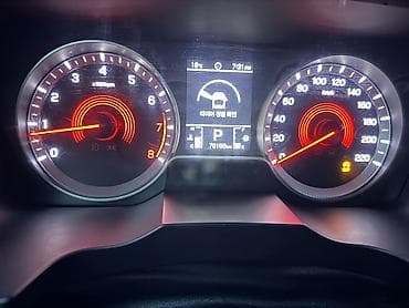 понарамный люк: Ssangyong Korando: 2022 г., 1.5 л, Автомат, Бензин, Кроссовер — 10