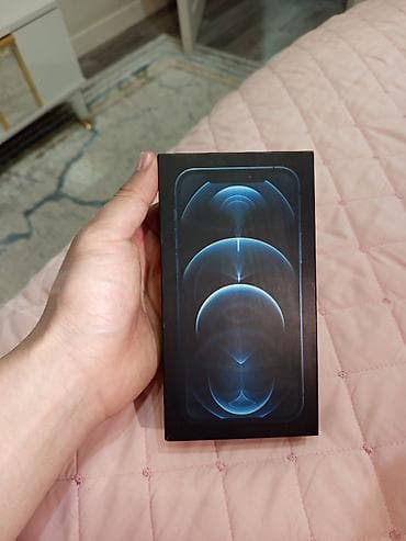 айфон се 2020: IPhone 12 Pro, 256 ГБ, Pacific Blue, Чехол — 5