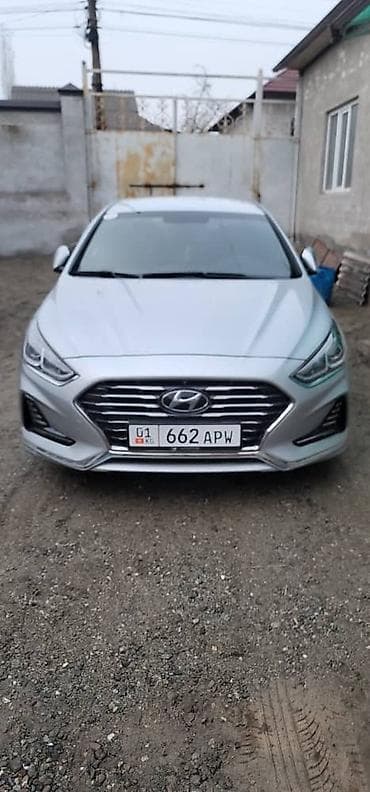 авто на 300000: Hyundai Sonata: 2018 г., 2 л, Автомат, Газ, Седан — 5
