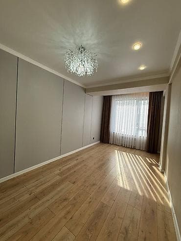 royal center: 1 комната, 42 м², Элитка, 9 этаж, Дизайнерский ремонт — 2