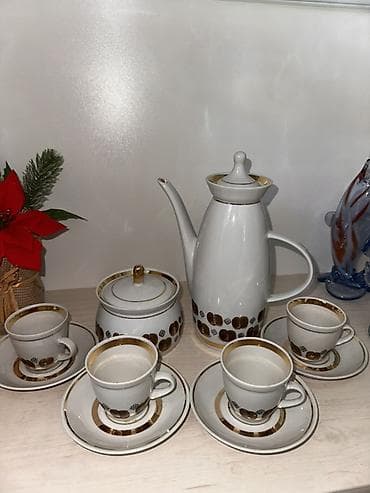 бу вещи в канте: Фарфоровый кофейный сервиз на 4 персоны 
ВРЕМЕН СССР!!! — 1