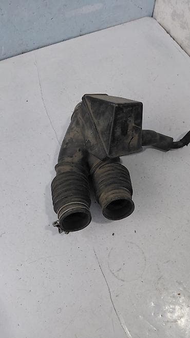 air box: Патрубок Toyota 2000 г., Б/у, Оригинал, Япония — 2