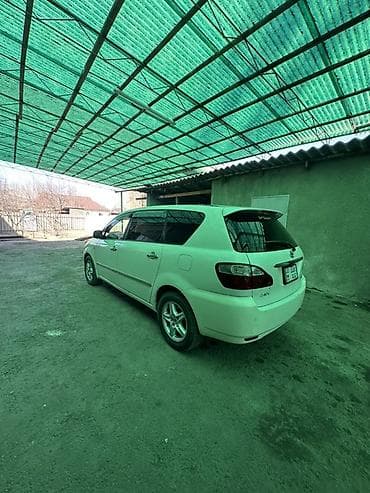 Транспорт: Toyota Ipsum: 2001 г., 2.4 л, Автомат, Бензин, Вэн/Минивэн — 2