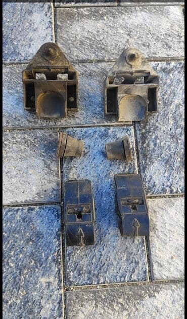 Запчасти Бмв е36 Крышка радиатора крепление радиатора Дверные карты