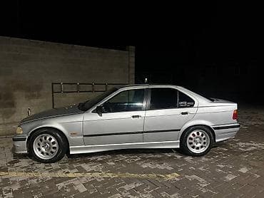 кузов е36: BMW 3 series: 1991 г., 1.8 л, Ручные, Бензин, Седан — 4