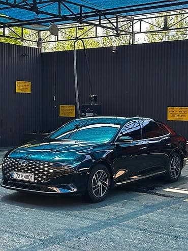 byd e2 2022: Hyundai Grandeur: 2022 г., Седан — 1