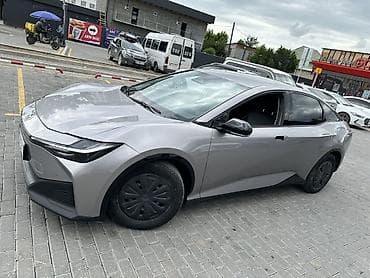 echo platz: Toyota bZ3: 2023 г., Автомат, Электромобиль, Седан — 8