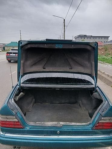 крышка субару: Mercedes-Benz W124: 1990 г., 3 л, Ручные, Бензин, Седан — 5