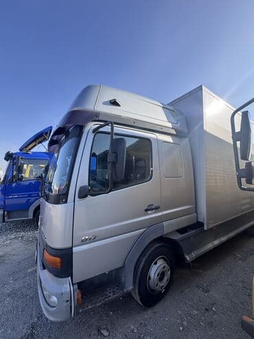 Грузовик, Mercedes-Benz