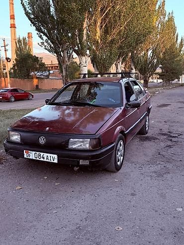 hongqi e: Volkswagen Passat: 1988 г. — 3