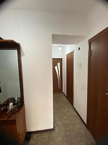 Батирлер: 2 бөлмө, 56 м², Жеке план, 2 кабат, Эски ремонт — 2