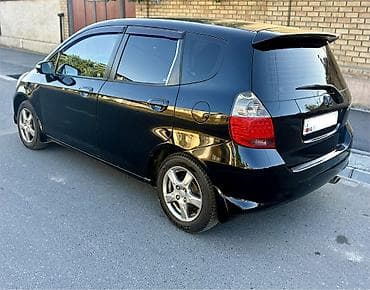 хонда истеп 1: Honda Jazz: 2007 г., 1.4 л, Вариатор, Газ, Хетчбек — 4