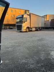 экспортный мтз: Тягач, Volvo, 2015 г., Шторный — 1