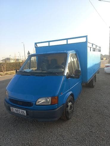 трактор капатил: Легкий грузовик, Ford, Стандарт, 3 т, Б/у — 2