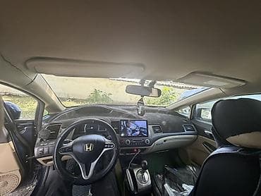 ямаха жок: Honda Civic: 2008 г., 1.3 л, Автомат, Гибрид, Седан — 5