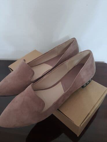 Прокат одежды: Женские фирменные замшевые туфли или балетки. Mng фирма . Размер — 1